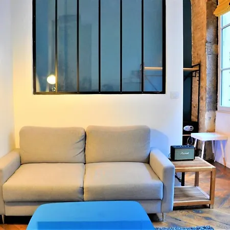 Le Bleu Hypercentre Presque Ile Apartment *