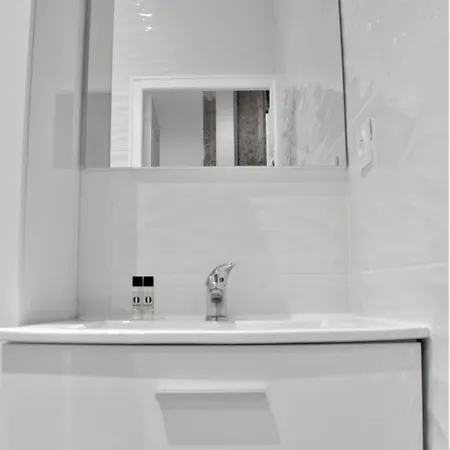 Le Bleu Hypercentre Presque Ile Apartment *